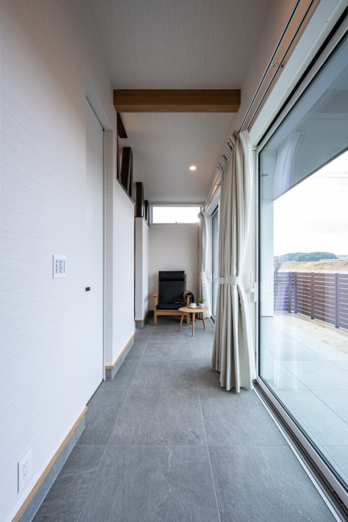 土間〜ラナイへ抜ける